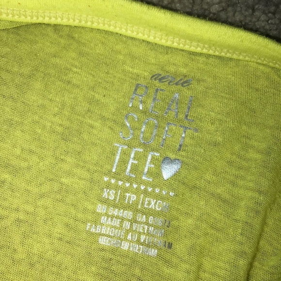 Soft cropped V-Neck - Picture 2 of 2